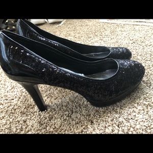 Sequin black heels - Tahari size 10 m